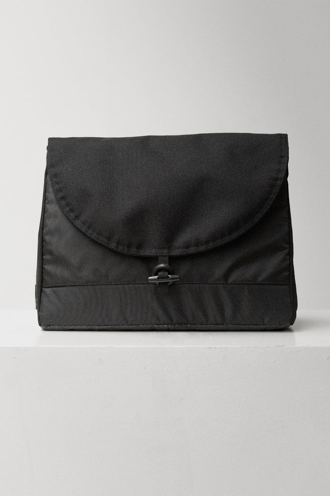 TROUSSE DE VOYAGE NOIRE