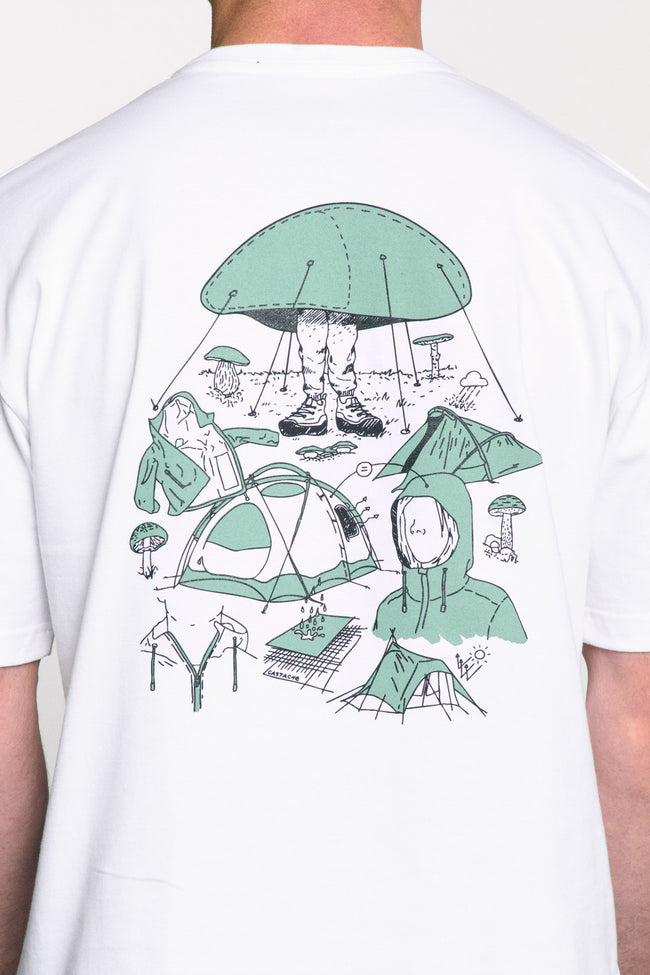 Tee-shirt unisexe en coton biologique de qualité, fabriqué en France en petite série à partir de stocks dormants. Confort durable, coupe large et courte, design original.