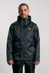 Veste imperméable, légère et résistante, fabriquée en toile de tente professionnelle upcyclée. Doublure jacquard recyclée. Édition limitée.